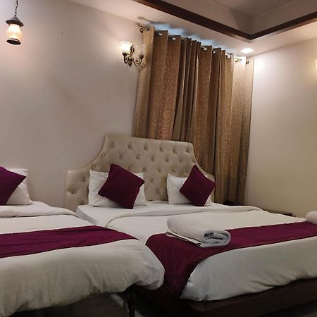 Hotel Agra Grande By Goyal Hoteliers Zewnętrze zdjęcie