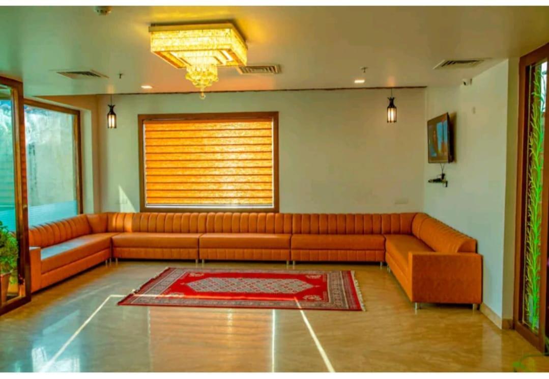 Hotel Agra Grande By Goyal Hoteliers Zewnętrze zdjęcie
