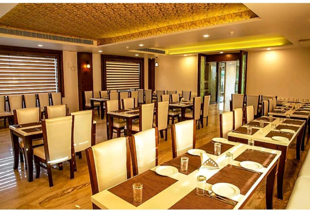 Hotel Agra Grande By Goyal Hoteliers Zewnętrze zdjęcie